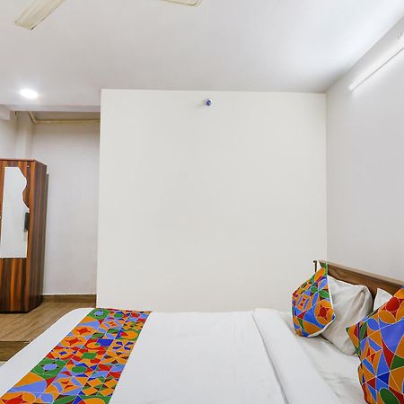 Fabexpress Korner Inn - Sivaji Park Visákhapatnam Kültér fotó